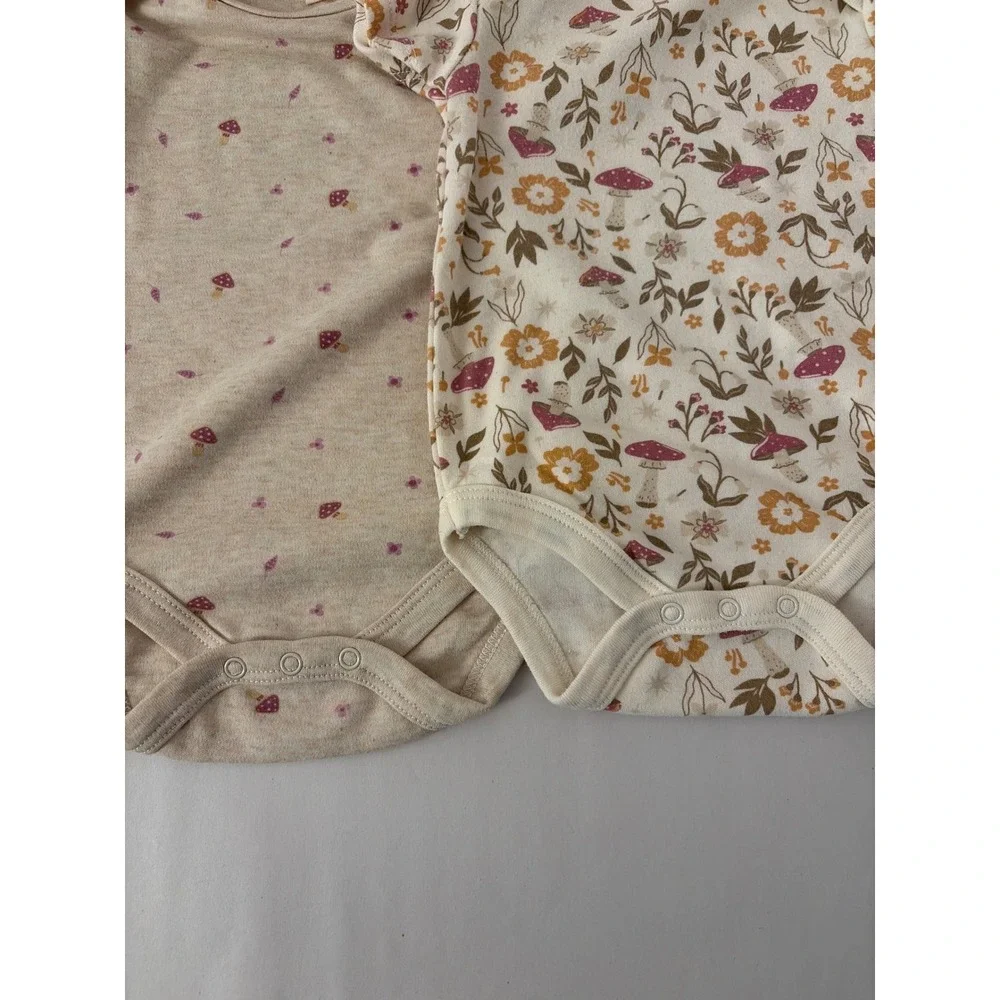 Rabbit + Bear Bodysuits Baby 3-6M Beige Excellent Mushroom Floral 2-Pack‎